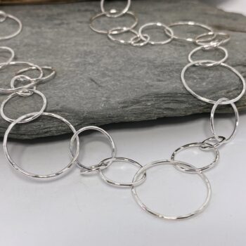 Handmade silver chain necklace with large round hammered links - Image 3