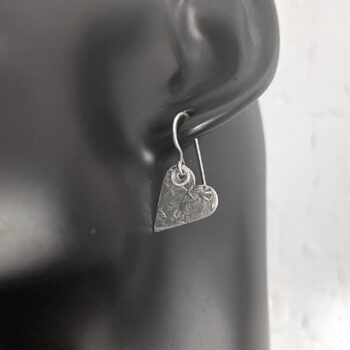 Sterling silver patterned heart earrings - Image 4