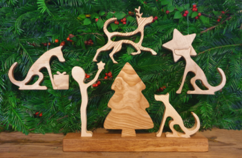 Canine Christmas Tree Decoration: Handcrafted from Scottish hardwoods