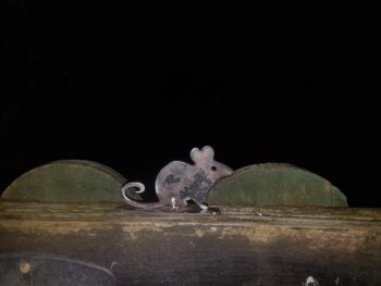 Metal Mouse on stand - Image 4