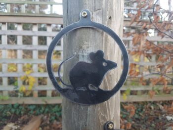 Metal Mouse in a disc - Door hanger - Image 5