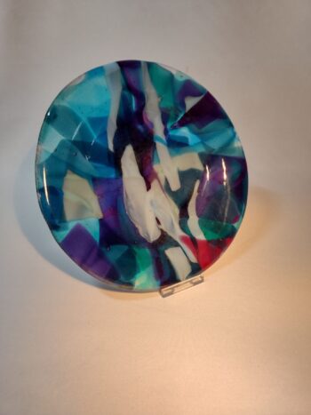 Blue cast glass plate