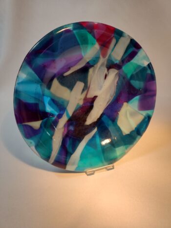 Blue cast glass plate