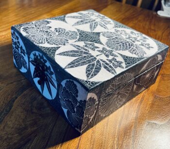 Japanese Furoshiki Découpage Wooden box - Image 4