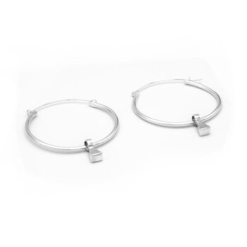 Yili Silver Hoop Earrings - Image 3