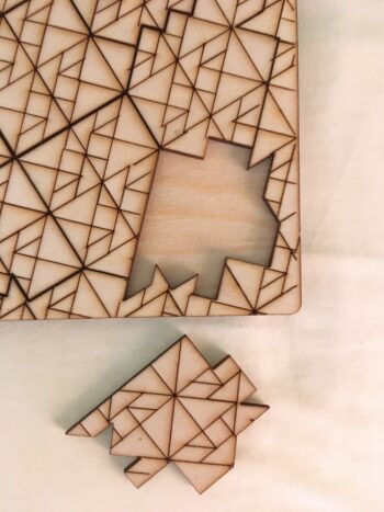 A Tangrams wooden tray puzzle - Image 4