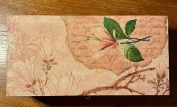 Magnolia Old Letter decoupaged jewellery box - Image 2