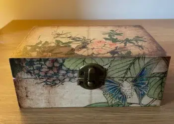 Japanese art print design Découpage Wooden Jewellery box - Image 2