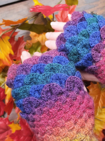 Crochet dragon scale fingerless gloves