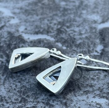 Arch Earrings - Image 2