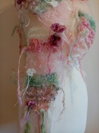 Super squishy pastel pink handspun fairy art yarn scarf - Image 3