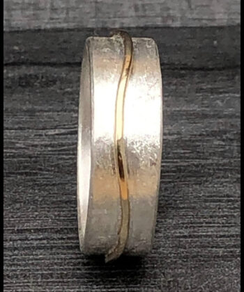 Gold Wave Ring - Image 3