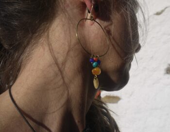 Brass wire, semi precious stone and coin earrings - Image 3