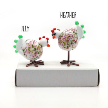 glass miniature chickens duo collectables easter decoration miniature figurines farm animals livestock chick poultry feather pink green