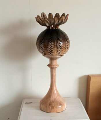 'Poppy Seed Head' Gourd Lamp - Image 2