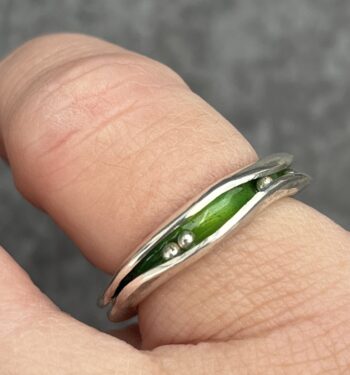 Green Enamel Pod Ring - Image 3