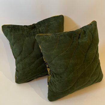 Pair of Gold & Dark Green Quilted Zero Waste Cushions - Image 4